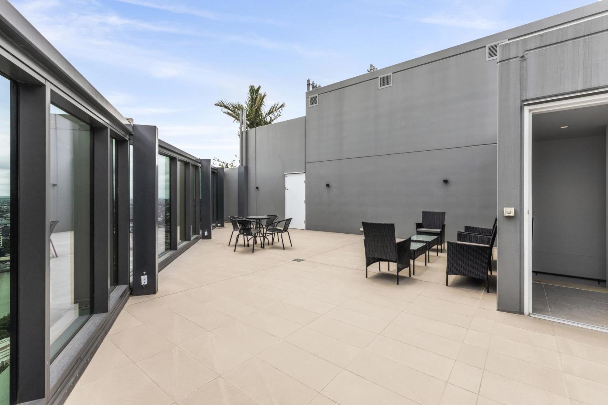 Brisbane One Apartments By Cllix Exterior photo