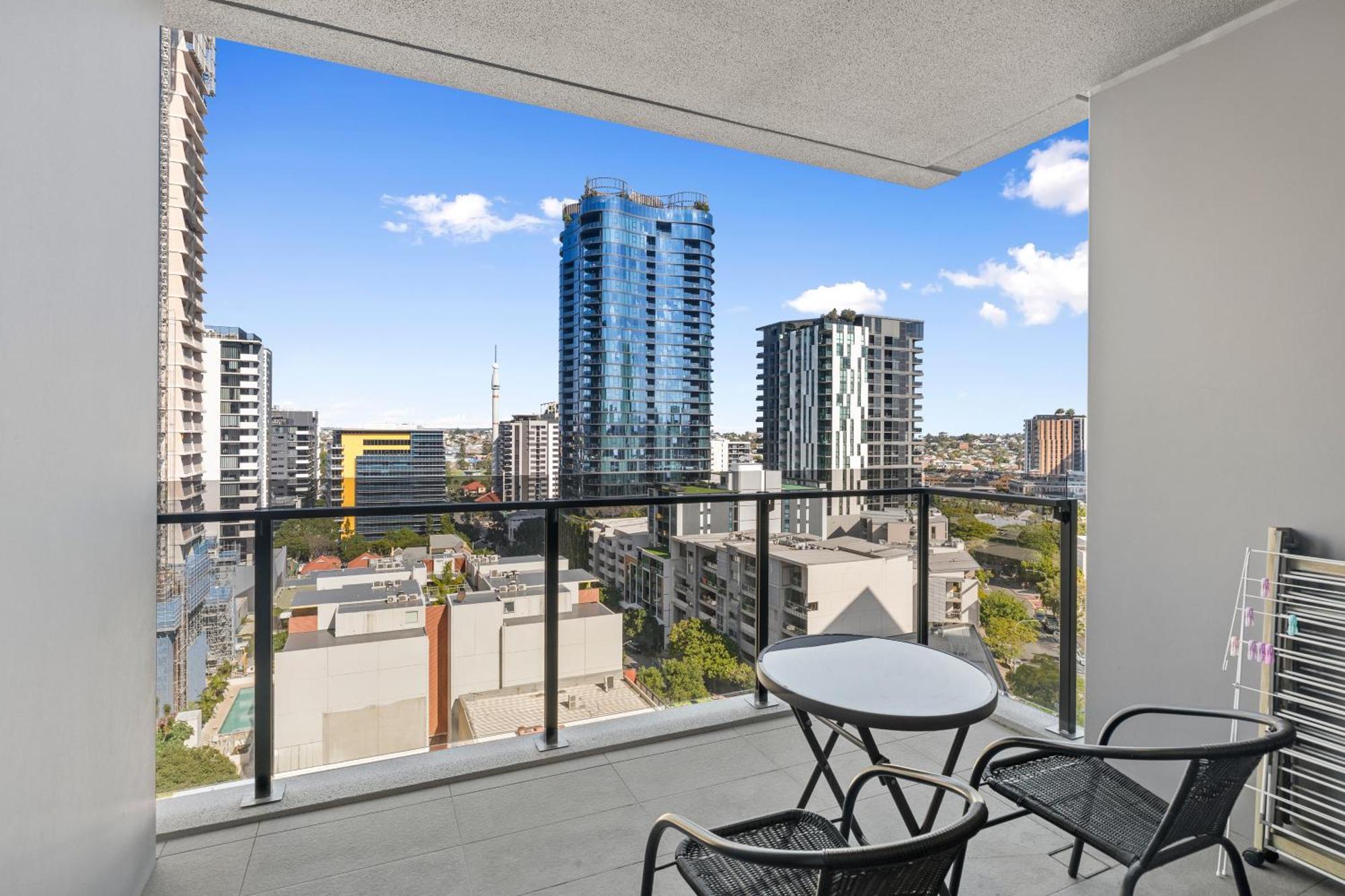 Brisbane One Apartments By Cllix Exterior photo